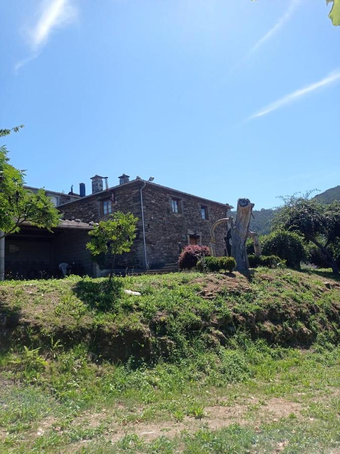 Apartamentos Rio Eo San Tirso de Abres エクステリア 写真
