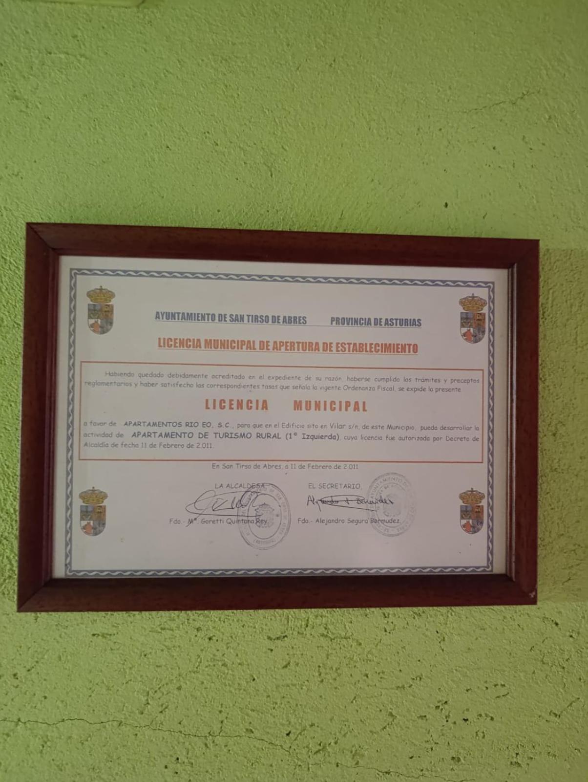 Apartamentos Rio Eo San Tirso de Abres エクステリア 写真